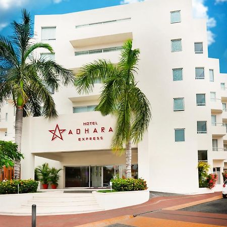Adhara Express Hotel Cancún Exterior foto