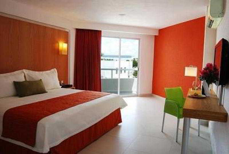 Adhara Express Hotel Cancún Habitación foto